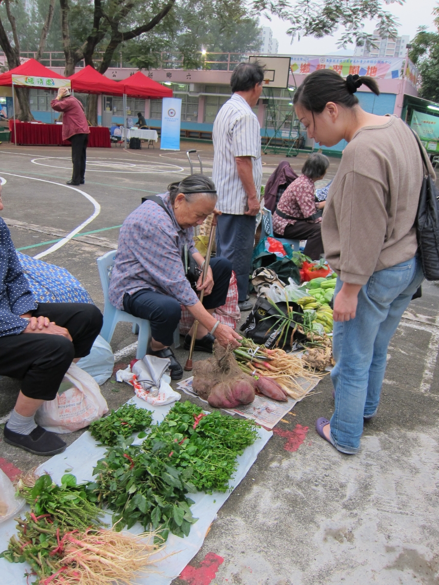 Spirit of Tai Po dawn market helps establish health and relationship