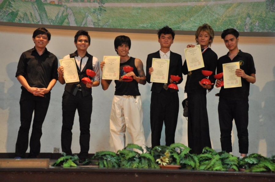  香港杂耍协会于「2012国际扯铃杂耍大赛」获奖